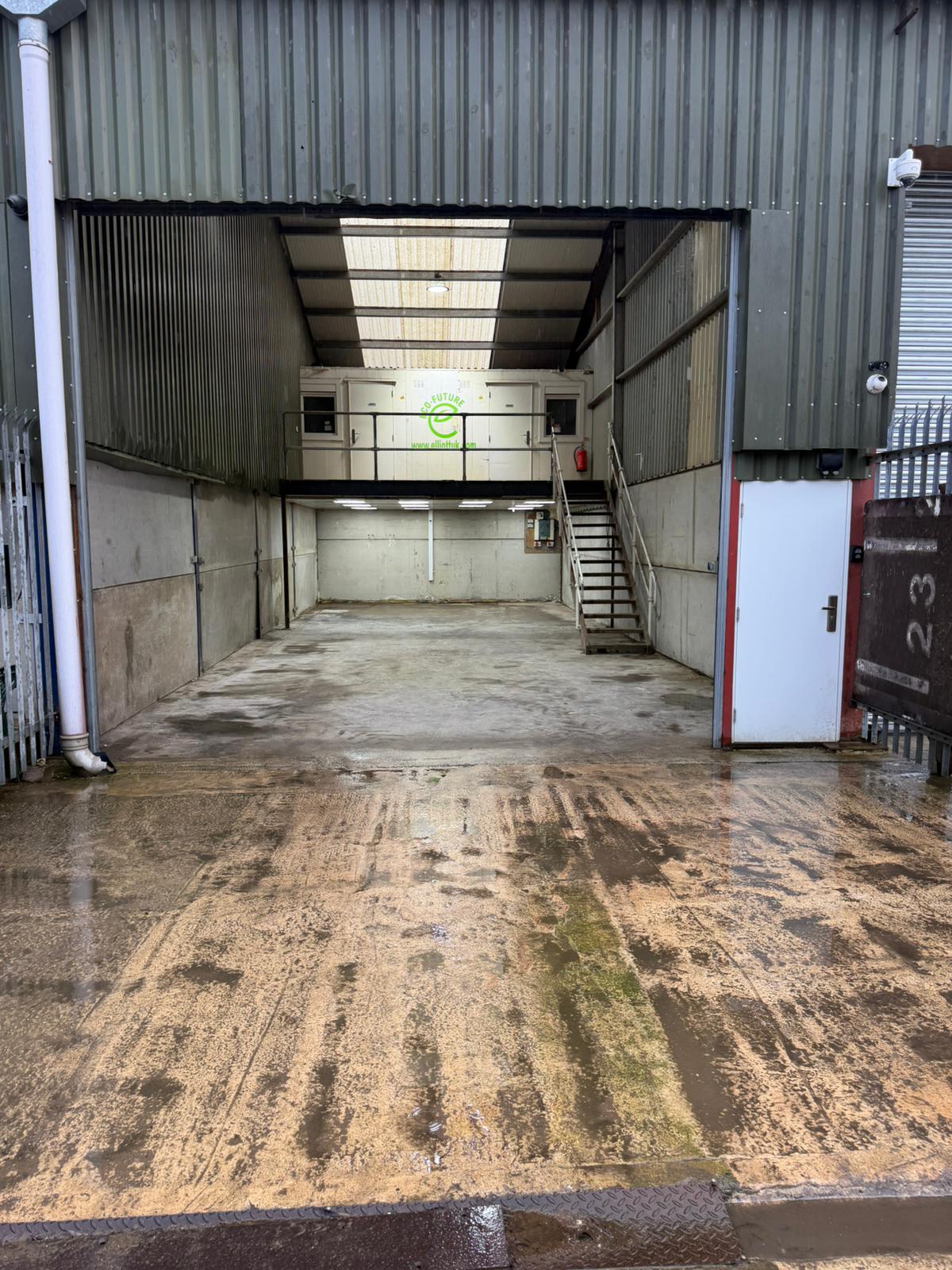 Industrial Unit in Bicester - photo 4